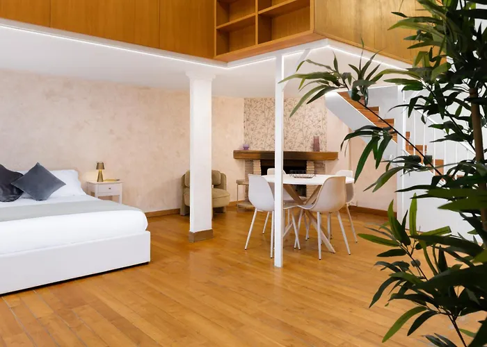 Atrhome - Canova Prestige Apartment